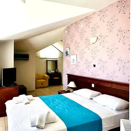 Villa Anfora Hotel 3*